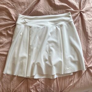 Nike White Tennis/Golf Skirt